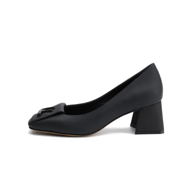 l0vis Vvtt0n heeled shoes